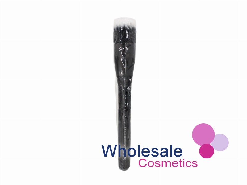 6 x NYX Professional Makeup Pro Brush - PROB04